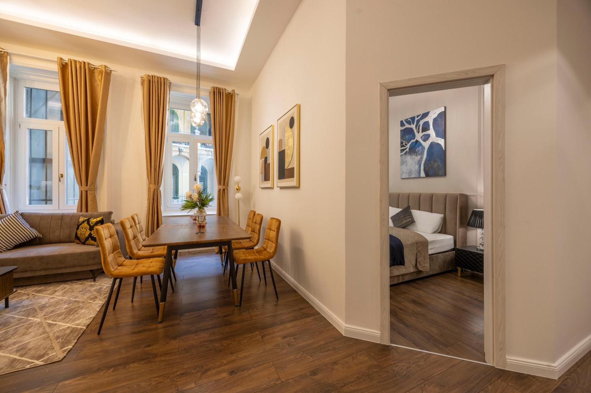 Exclusive Downtown Quentin Residence By Prestige Homes Budapešť Exteriér fotografie